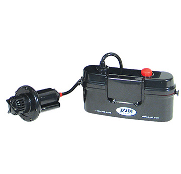 6 Volt Battery-Powered Pump with battery case | Zodi.com